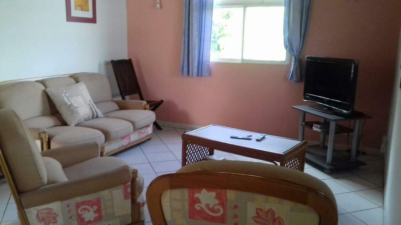 T3 Bel Enclos Schoelcher Kybo Karaib Location Vue Mer Calme Exterior foto